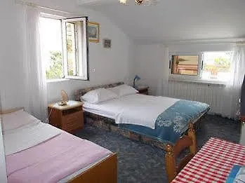 Tea Hotel