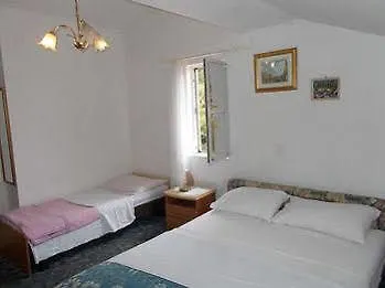 Tea Hotel