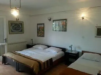 Tea Hotel