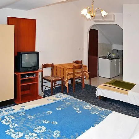 Hotel Tea